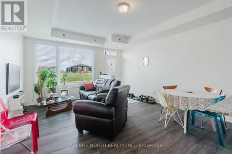 836 Mikinak Road Ottawa ON K1K 5A5