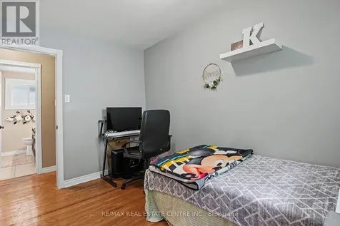 514 Havelock Drive Waterloo ON N2L 4N7