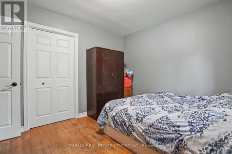 514 Havelock Drive Waterloo ON N2L 4N7