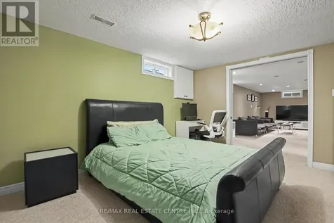 514 Havelock Drive Waterloo ON N2L 4N7