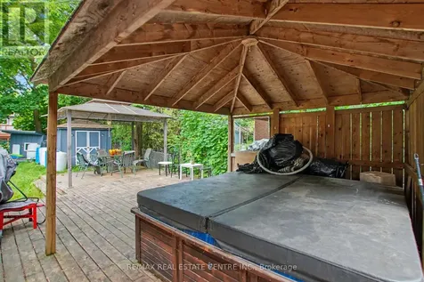514 Havelock Drive Waterloo ON N2L 4N7