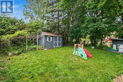 514 Havelock Drive Waterloo ON N2L 4N7
