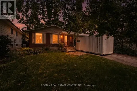 514 Havelock Drive Waterloo ON N2L 4N7