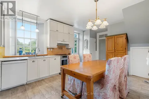 301 North Augusta Road Brockville ON K6V 2Y3