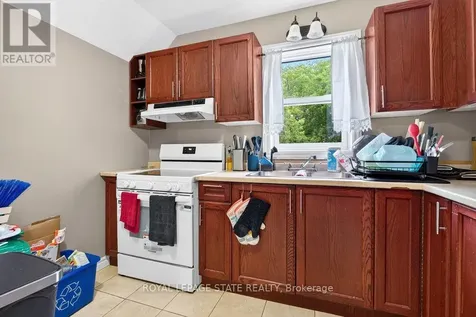 221 Grand River Avenue Brantford ON N3T 4Y3