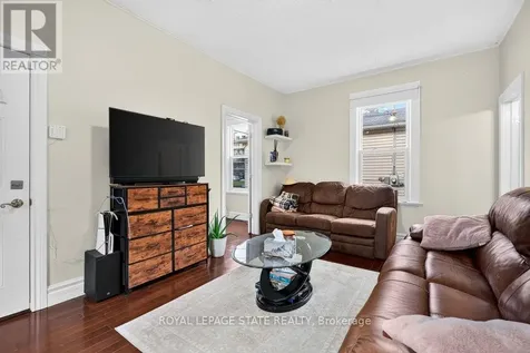 221 Grand River Avenue Brantford ON N3T 4Y3