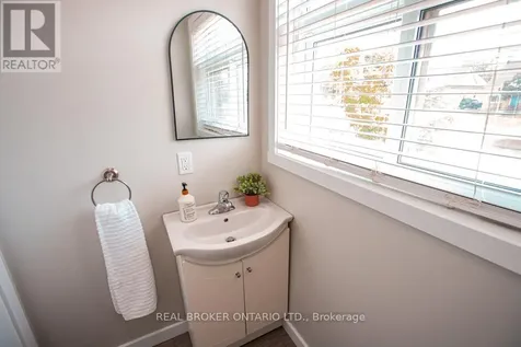 489 East Avenue Kitchener ON N2H 0A8