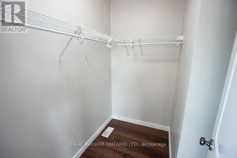 489 East Avenue Kitchener ON N2H 0A8