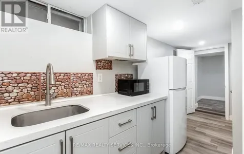 176 Samuelson Street Cambridge ON N1R 1K3