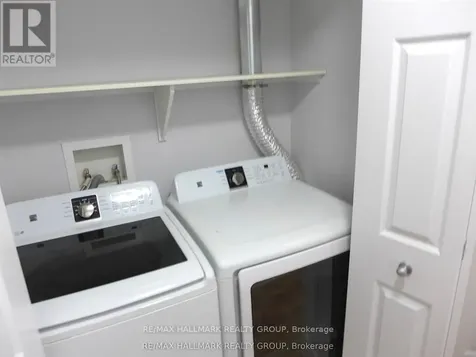 216 Carillon Street Ottawa ON K1L 5X8
