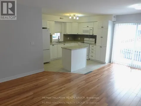 216 Carillon Street Ottawa ON K1L 5X8