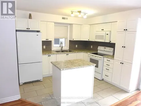 216 Carillon Street Ottawa ON K1L 5X8