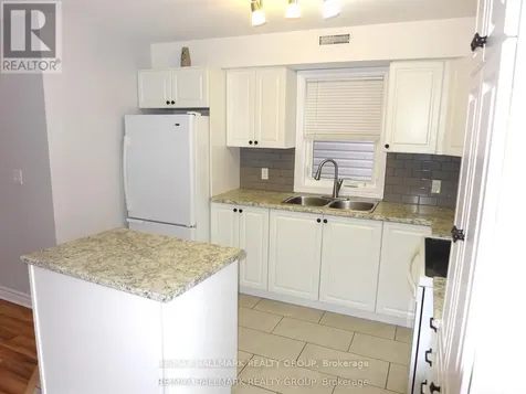 216 Carillon Street Ottawa ON K1L 5X8