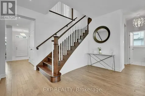 321 Serenade Crescent Ottawa ON K1X 0B9