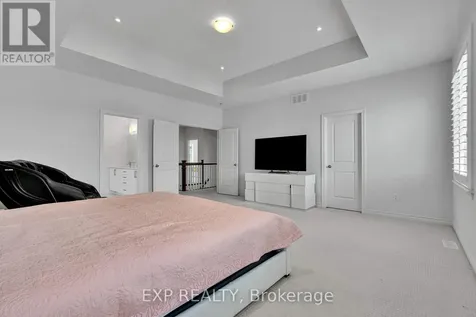 321 Serenade Crescent Ottawa ON K1X 0B9