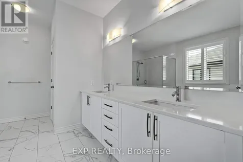 321 Serenade Crescent Ottawa ON K1X 0B9