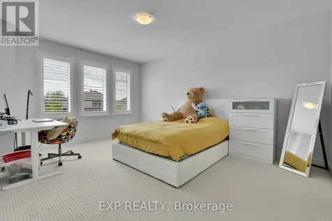 321 Serenade Crescent Ottawa ON K1X 0B9