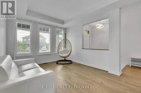 321 Serenade Crescent Ottawa ON K1X 0B9