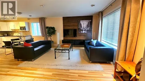 1805 Northway Windsor ON N9B 3M1