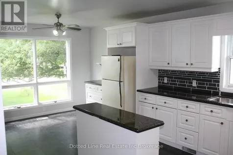 2831 Lakeshore Road Norfolk ON N0E 1M0