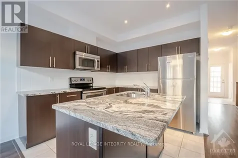 190 Camden Private Ottawa ON K2J 6J1
