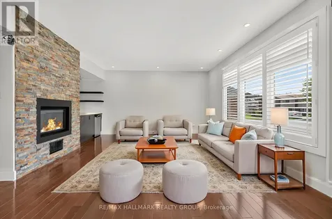 1559 Queensdale Avenue Ottawa ON K1T 1J3