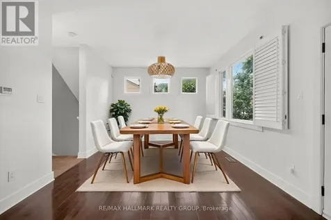 1559 Queensdale Avenue Ottawa ON K1T 1J3