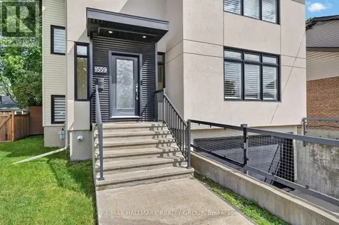 1559 Queensdale Avenue Ottawa ON K1T 1J3