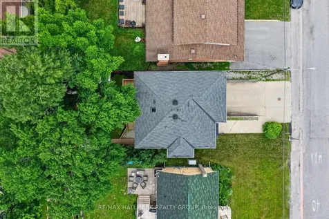1559 Queensdale Avenue Ottawa ON K1T 1J3