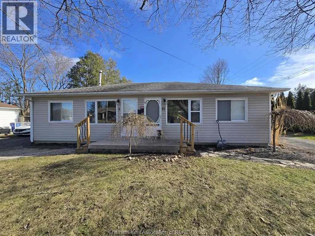 9/15 Melrose Drive Chatham ON N7L 3X9