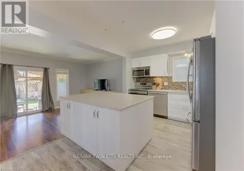 39 Chantilly Street Kitchener ON N2R 1V7