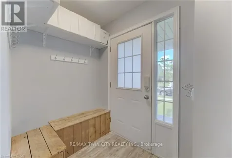 39 Chantilly Street Kitchener ON N2R 1V7