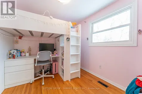 206 6th Avenue East Owen Sound ON N4K 2T3