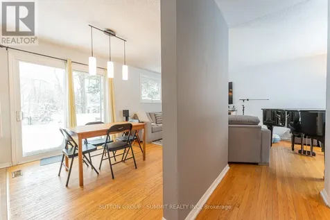 206 6th Avenue East Owen Sound ON N4K 2T3