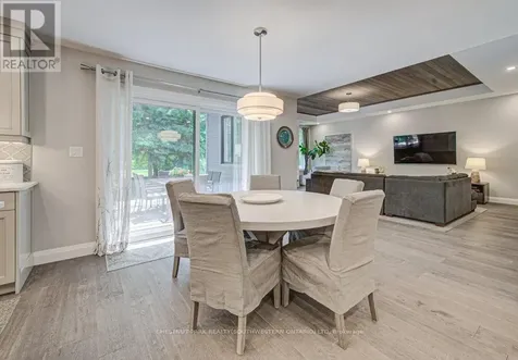 387 Stillmeadow Circle Waterloo ON N2L 5M1