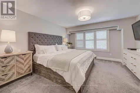 387 Stillmeadow Circle Waterloo ON N2L 5M1