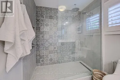 387 Stillmeadow Circle Waterloo ON N2L 5M1