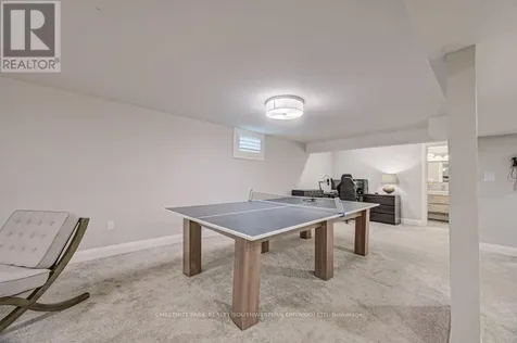 387 Stillmeadow Circle Waterloo ON N2L 5M1
