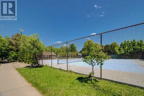 387 Stillmeadow Circle Waterloo ON N2L 5M1