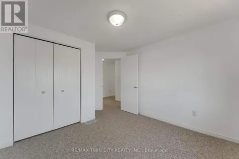 359 Highbrook Crescent Kitchener ON N2E 3P5