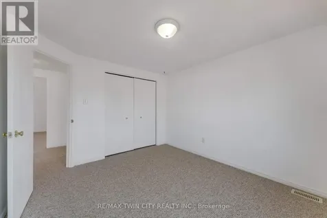 359 Highbrook Crescent Kitchener ON N2E 3P5