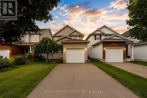 359 Highbrook Crescent Kitchener ON N2E 3P5