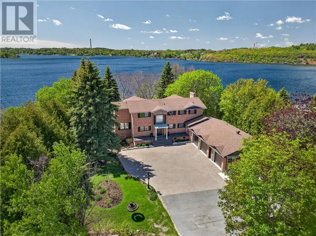 867 Admiral Drive Sudbury ON P3E 6J5