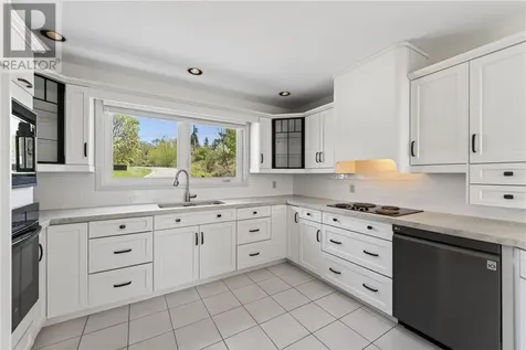 867 Admiral Drive Sudbury ON P3E 6J5