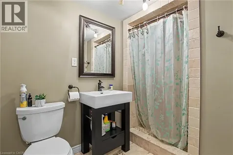 514 Havelock Drive Waterloo ON N2L 4N7