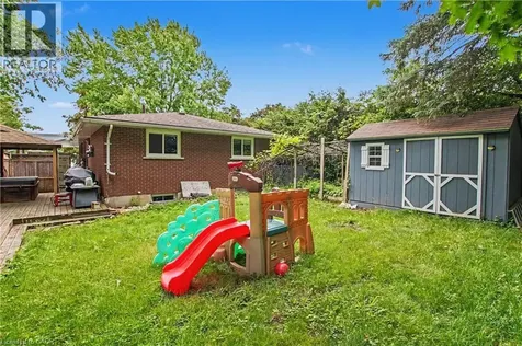 514 Havelock Drive Waterloo ON N2L 4N7