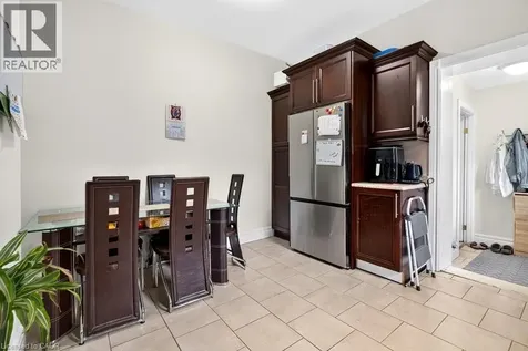 221 Grand River Avenue Brantford ON N3T 4Y3