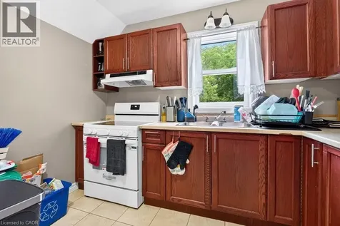 221 Grand River Avenue Brantford ON N3T 4Y3