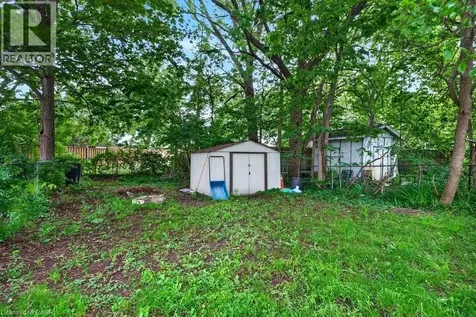 221 Grand River Avenue Brantford ON N3T 4Y3