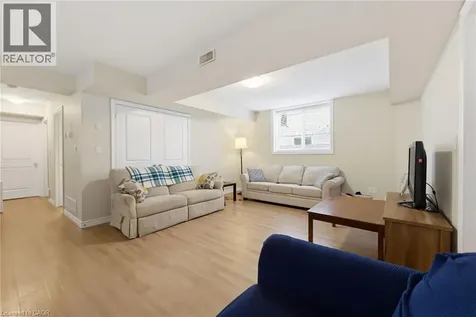 185 Wedgewood Drive Woodstock ON N4T 0K1